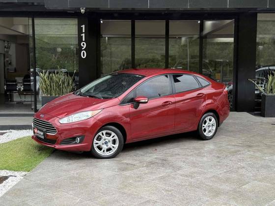 FORD FIESTA 1.6 SE SEDAN 16V FLEX 4P POWERSHIFT FORD FIESTA 1.6 SE SEDAN 16V FLEX 4P POWERSHIFT